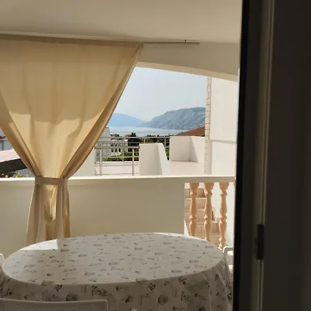 Apartmani Gero Lopar Exterior photo